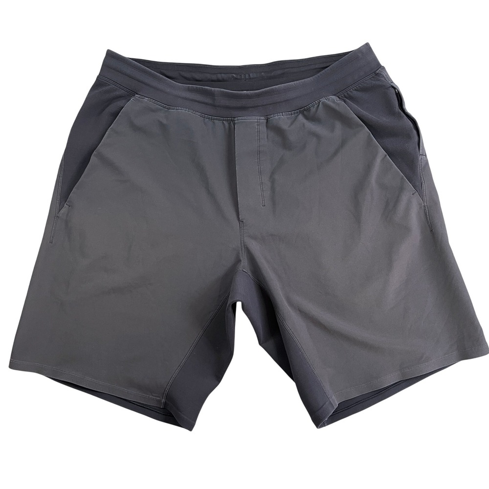 Lululemon Drawstring Activewear Performance Shorts Mens XL Gray Black Gym